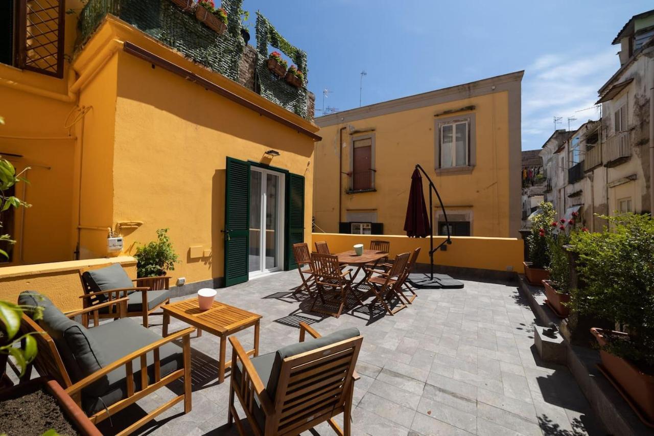 Galluppi Design Apartment By HouseinNapoli Bagian luar foto