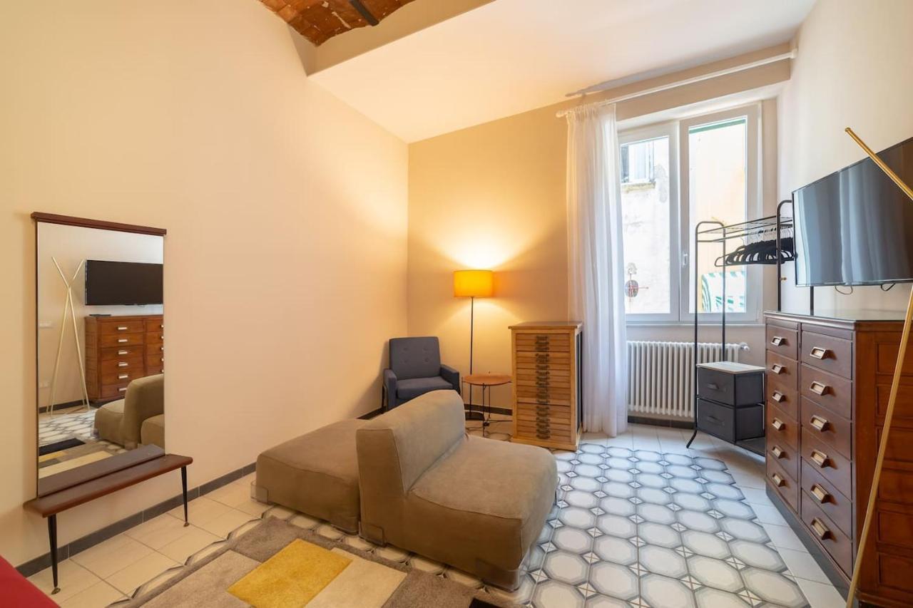Galluppi Design Apartment By HouseinNapoli Bagian luar foto